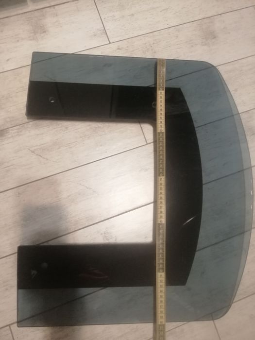 Скло до витяжки Pyramida kr-60