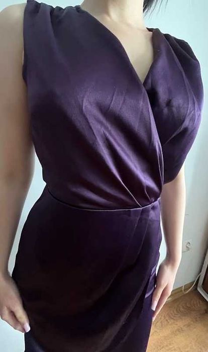 Elegancka kopertowa satynowa sukienka H&M r. 36