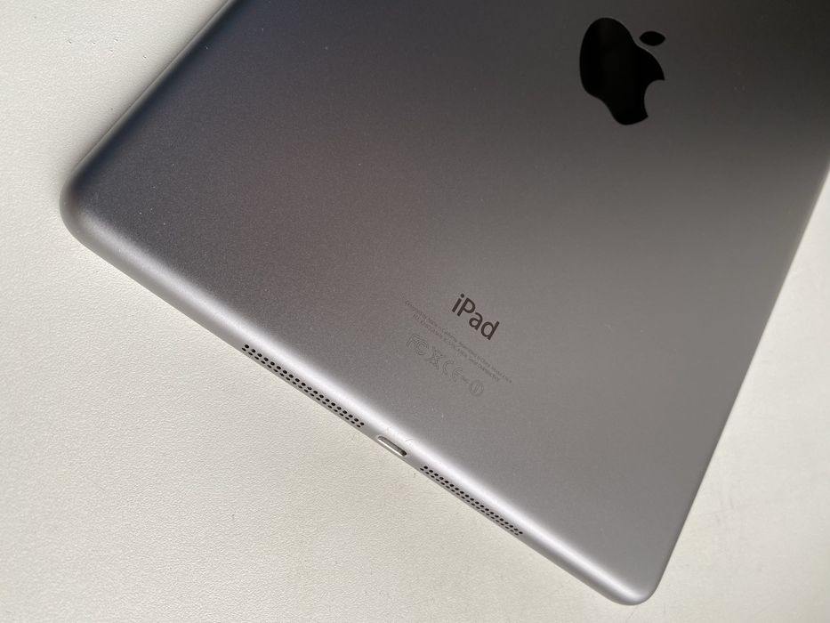 iPad Air 16GB