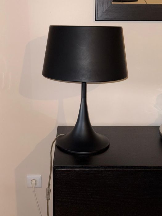 Candeeiro de Mesa BoConcept – Design Moderno