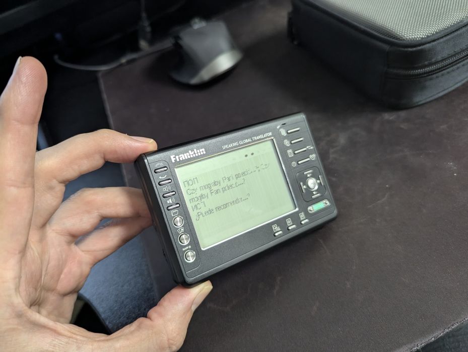 Franklin TGA-490 Speaking Global Translator.