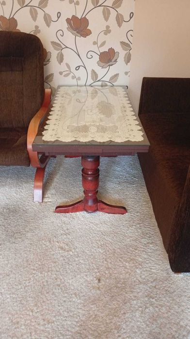 Ława z sofą i fotelem