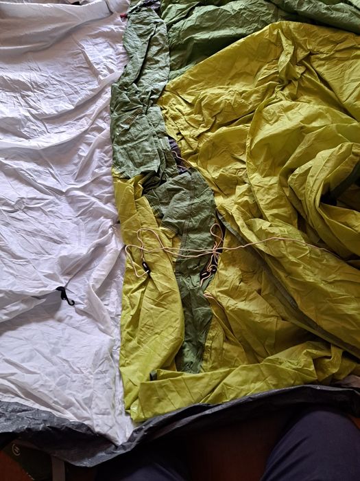 Tenda incompleta para 2 pessoas