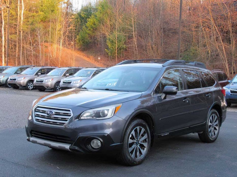 Subaru Outback 2.5i Limited      2017