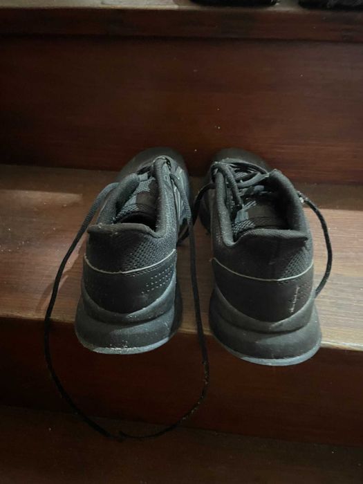 ténis novos pretos adidas