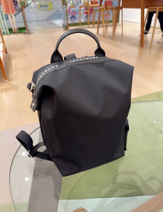 Czarny plecak Longchamp Nowy