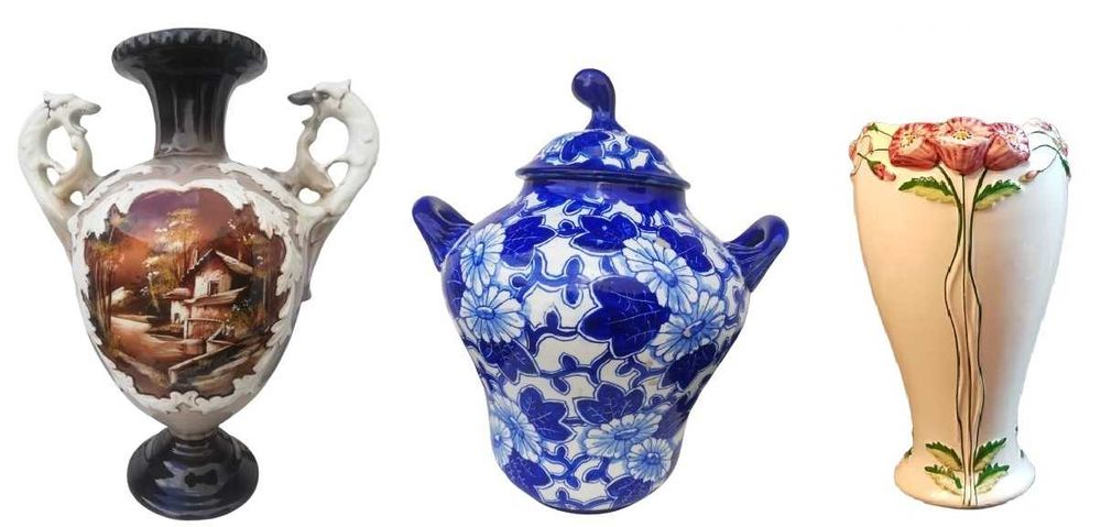 Porcelain Vase – Very Antique