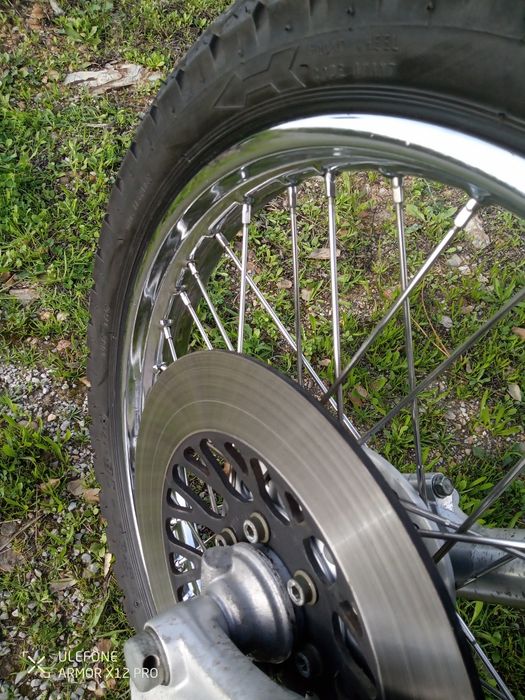 Suzuki GN 250 Praticamente NOVA, apenas 3180kl .