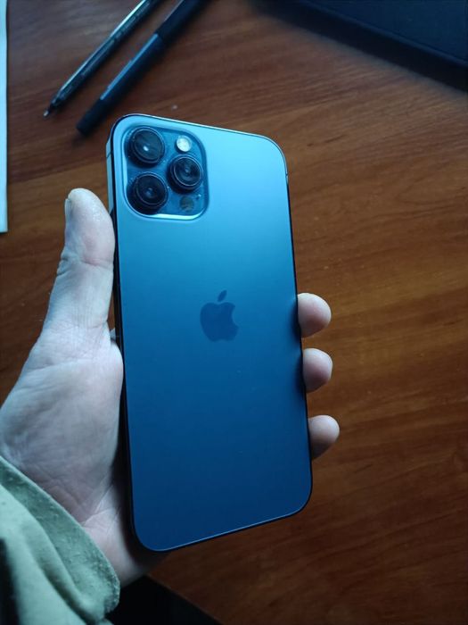 Продам айфон 12 pro max 128gb