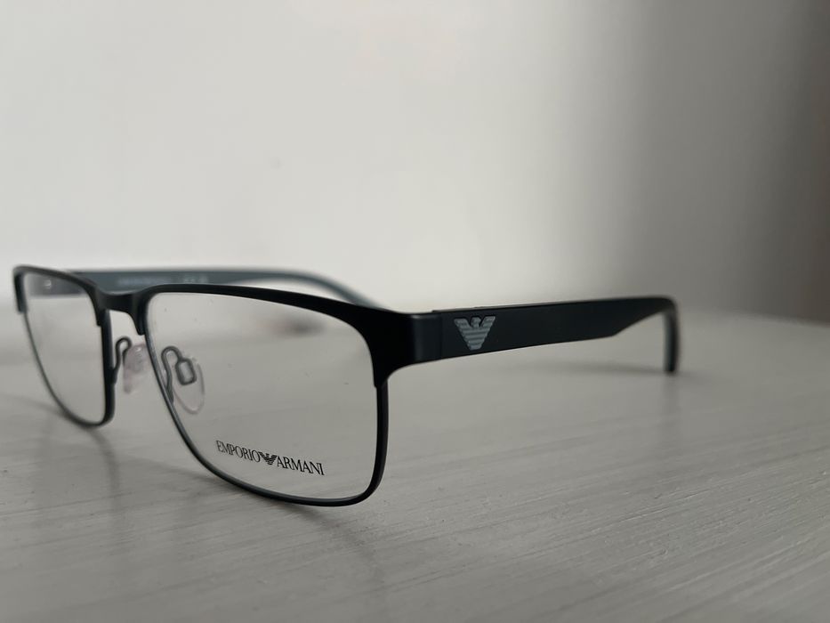 Oprawki marki Emporio Armani