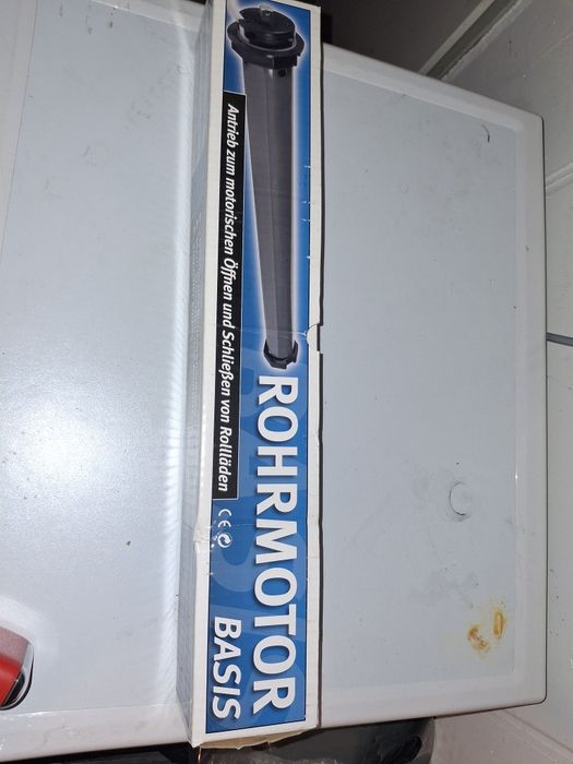 Єлектропривід для ролетів BASIS