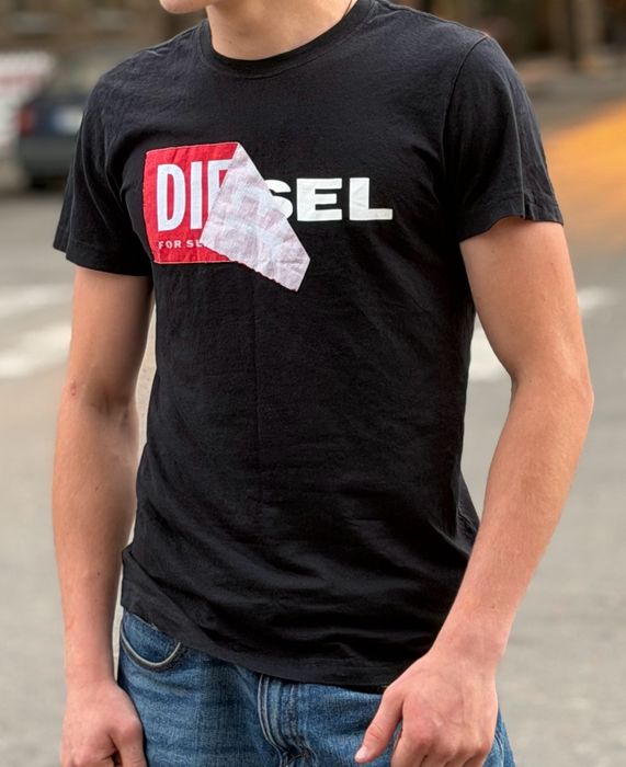 Футболка  diesel