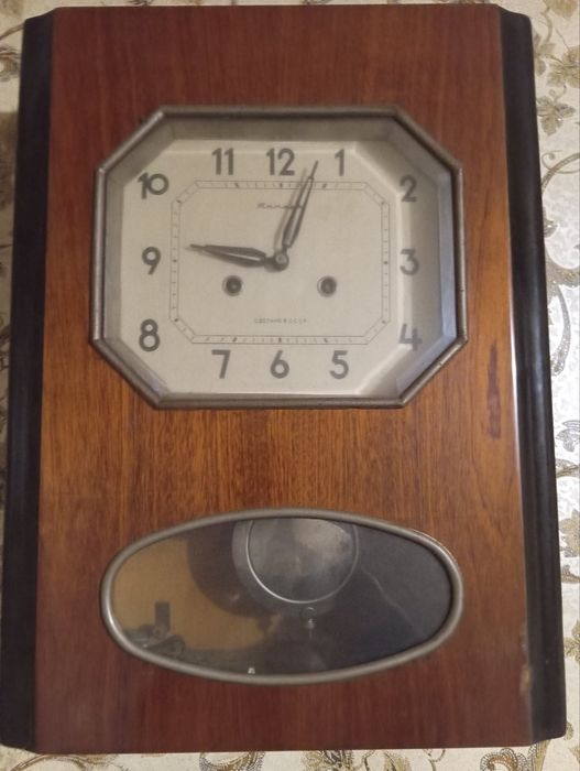 Вінтажні часи "Янтар" з боєм