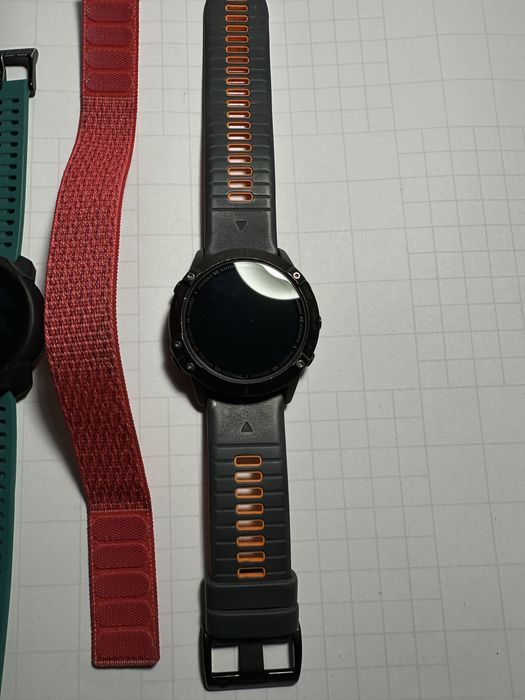Garmin fenix 6 pro sapphire Suunto 9peak pro Apple watch