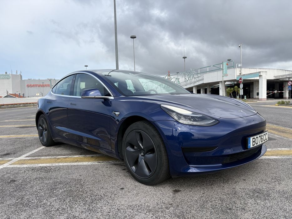 Tesla model 3 , particular