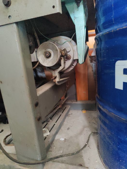 Швейна машинка з мотором, 22 клас