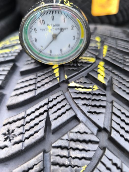 #Opony Goodyear ultra grip 255/50/19 para