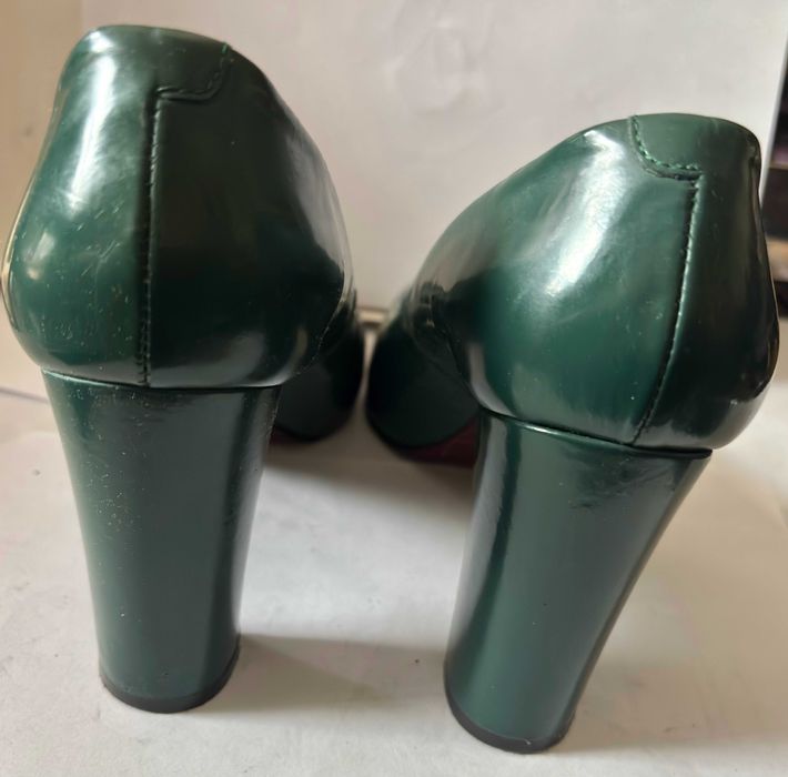 GEOX czółenka, szpilki na słupku czerwona podeszwa