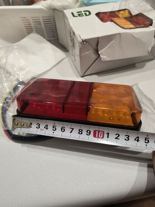 Задні фонарі на прицеп або трактор