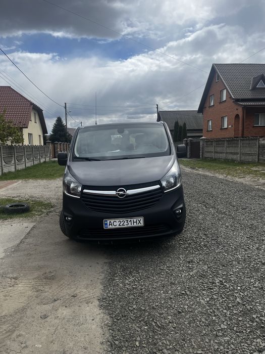 Пропоную пасажирські перевезення по Україні та за кордон