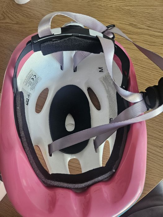 2x Kask rowerowy, rolki dla dziewczynki decathlon