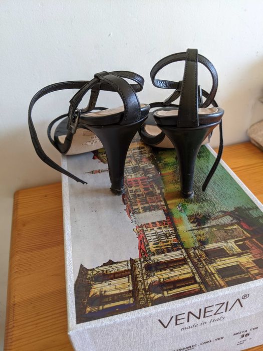 Sandały Venezia 36, czarne , szpilki