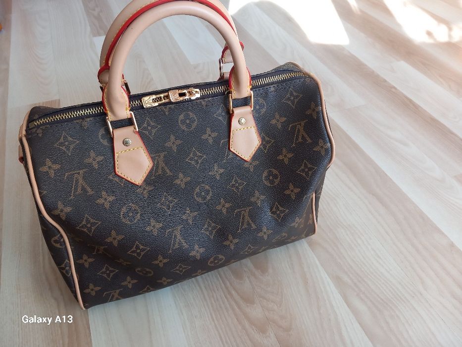 Louis vuitton speedy 30