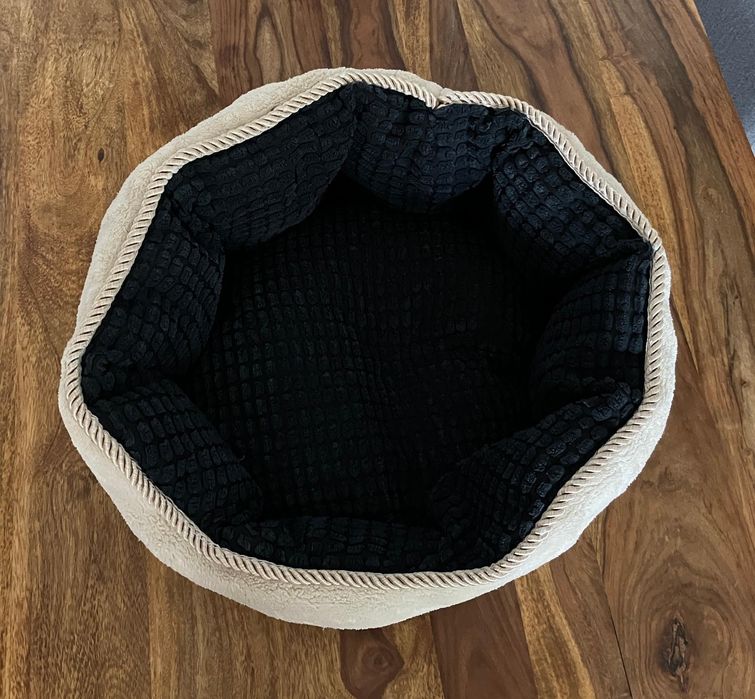 Legowisko dla kota lub małego psa