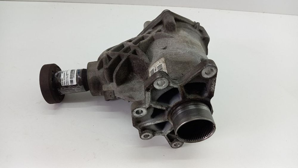 Редуктор переднего моста Volvo XC60 S80 V70 V70 2.4 D5 2015 31325104