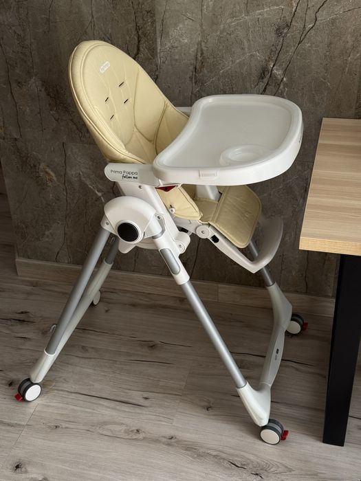 Стілець для годування Peg-Perego Prima Pappa Follow Me