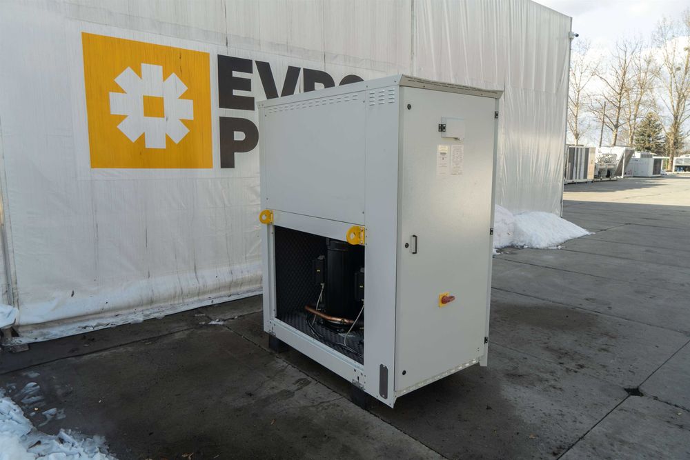 Чіллер/Тепловий насос Climaveneta NX WN 802 251 кВт/282 кВт. Новий