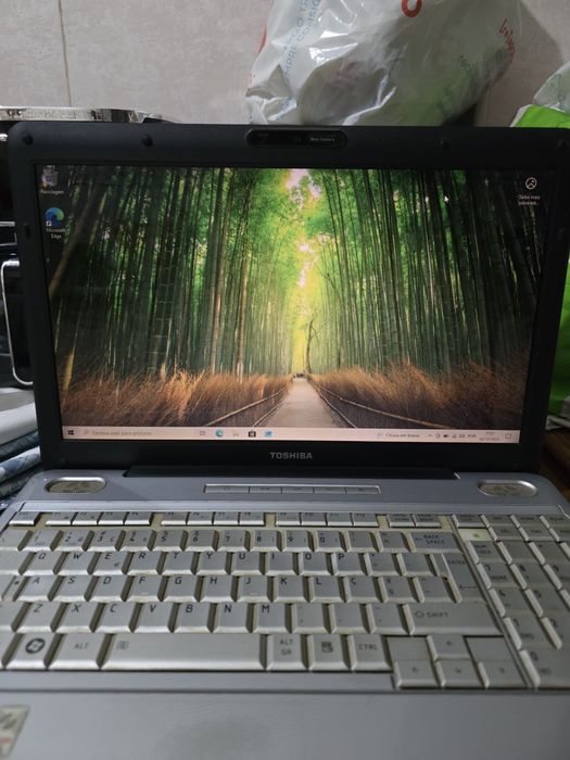 Vendo portatil toshiba satelite