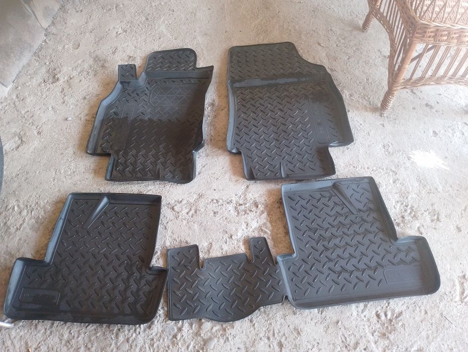 Коврики  резинові Меган3