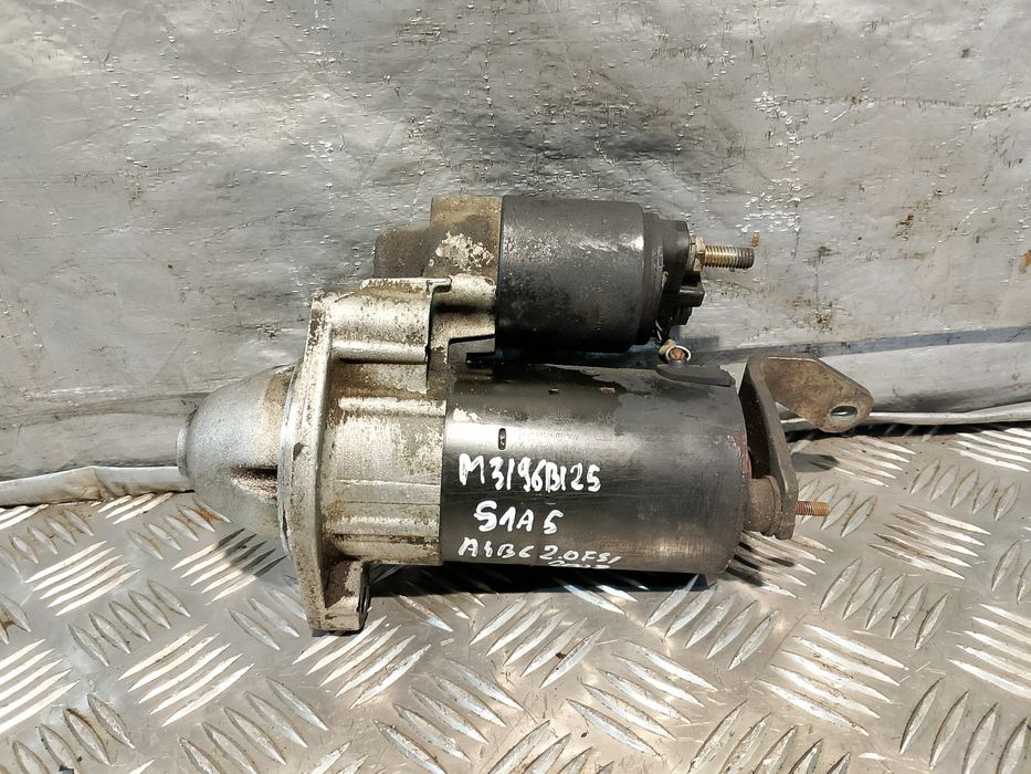 Rozrusznik Silnika Audi A4 B6 2.0 Fsi 06B911023 0001107073
