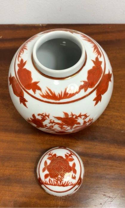 Pote de gengibre chinês.