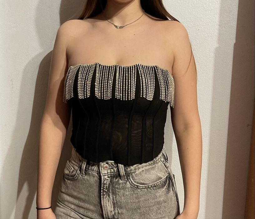 Чорний нарядний корсет