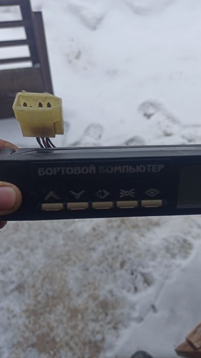 Продам бортовий компьютер ваз 2115