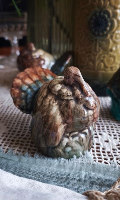 Статуэтка фигурка набор для вина кашпо майолика керамика посуда декор