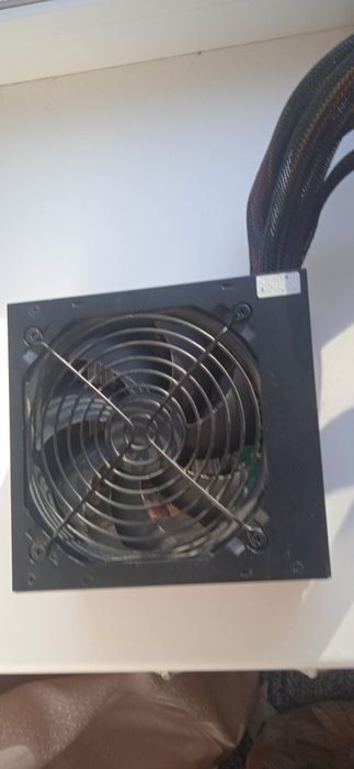 ПРОДАМ Блок питания vinga vps450-apfc