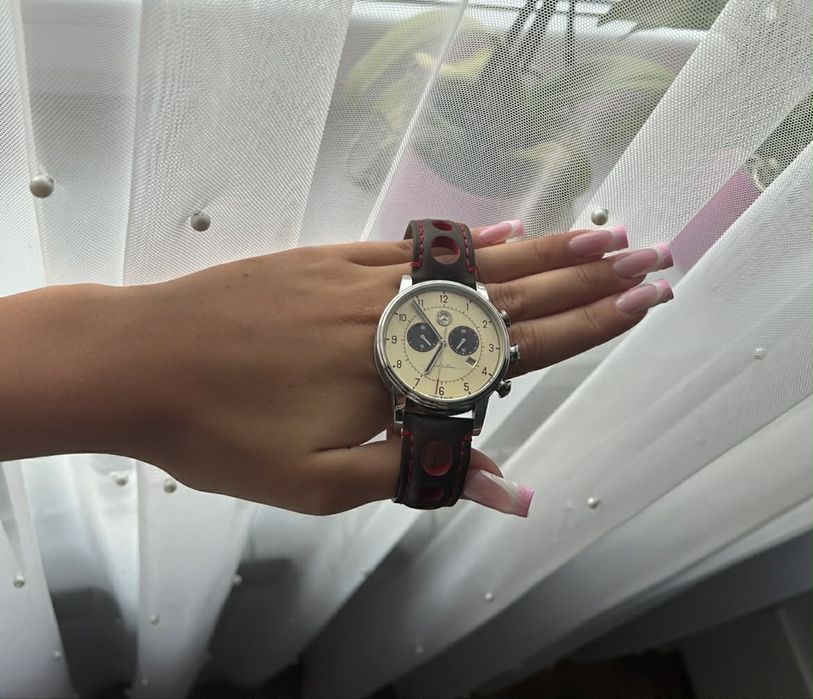 Zegrek Mercedes-Benz