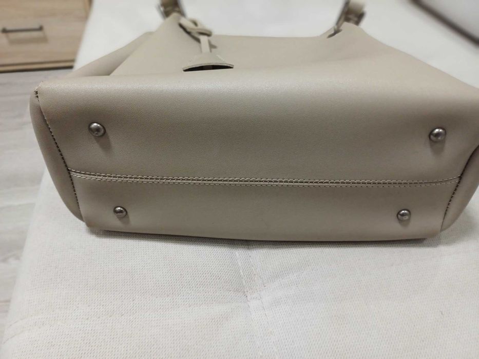 сумка женская бежевая