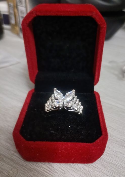 Колечко в стиле Graff