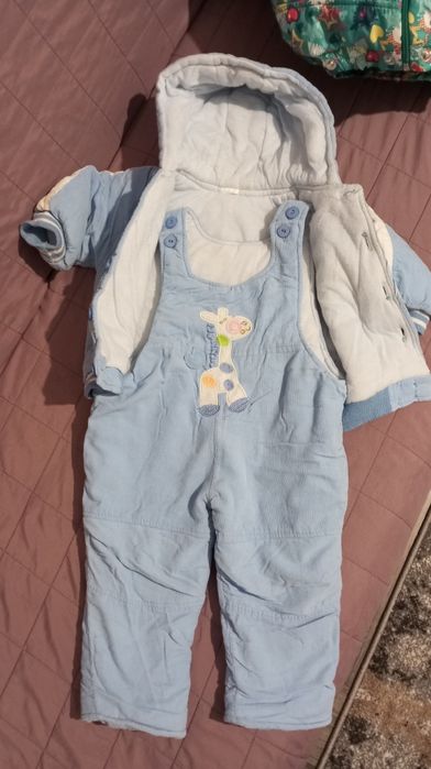 Продам осінній комбінезон