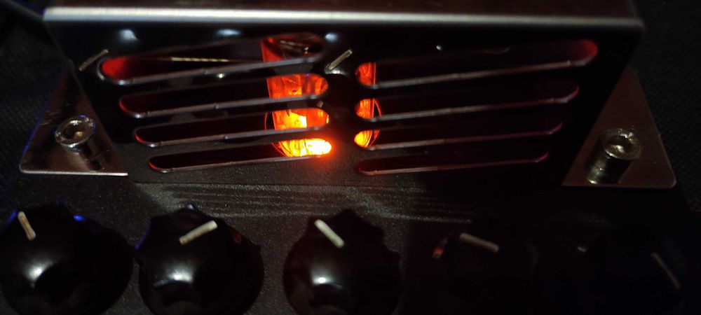 Valve drive EBS pre-amp pedal