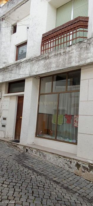 Predio com 2 andares,  Crato, Portalegre