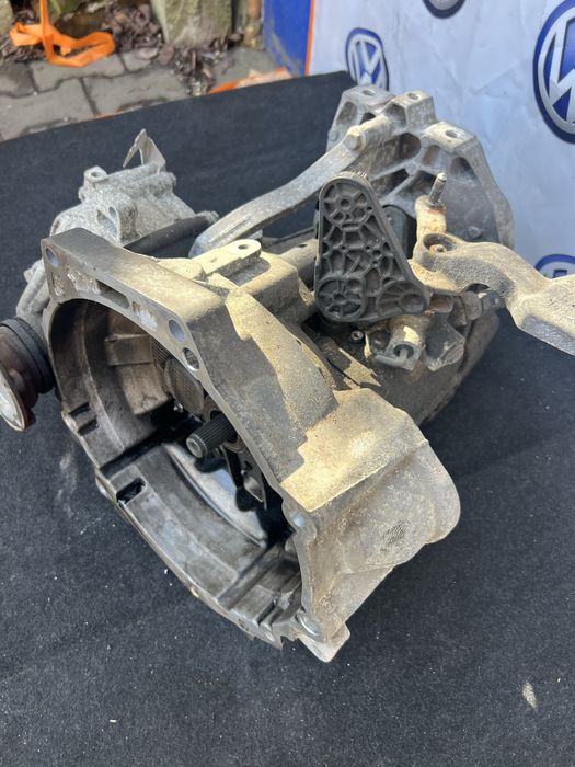 Коробка передач 1.8 TSI  1.4 TSI (CAXA) (BZB) Volkswagen / VAG