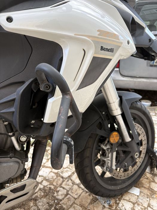 Vendo mota Benelli TRK 502
