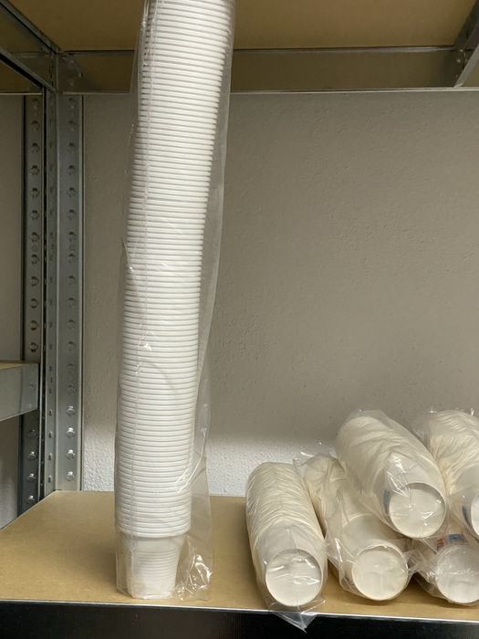 Copos de café packs de 50 unidades papel plástico