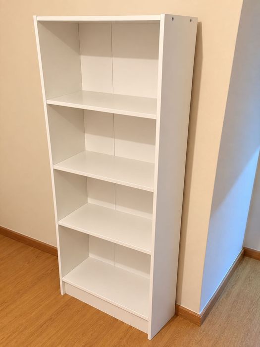 Estante do Ikea