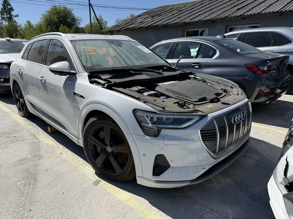 Audi E Tron Prestige Ауді Е Трон Розборка
